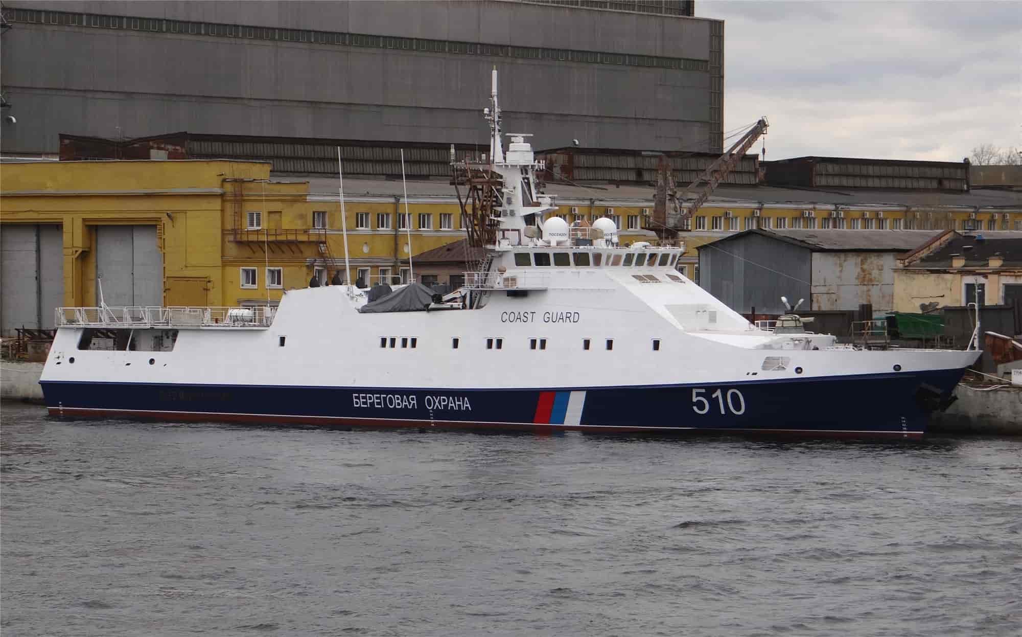 Nejnovější ruské lodě pobřežní stráže jsou neschopny funkce kvůli problémům s motory.