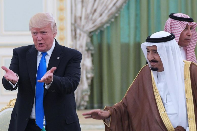 Donald Trump: Saúdský král by nevydržel u moci ani dva týdny bez podpory USA