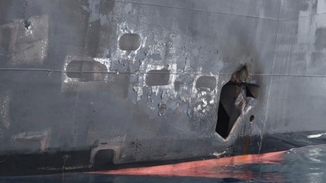 Pentagon zveřejnil další snímky z útoku na tankery