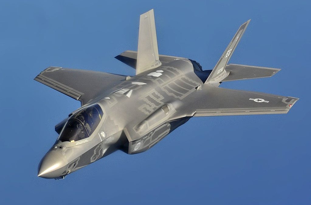 Americký senát zablokuje rozmístění stíhaček F-35 ve Velké Británii
